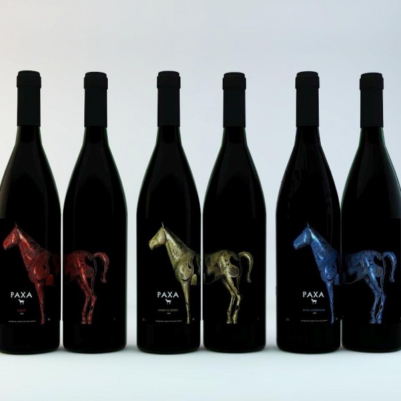 лого для вина, wine label, логотипы с животными, дизайнерская этикетка, этикетка с лошадью