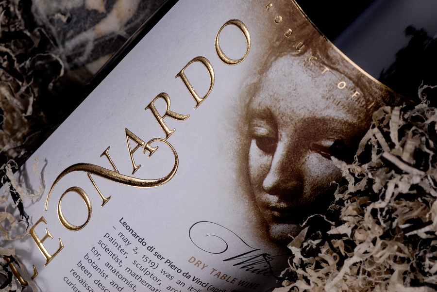 этикетка вина Leonardo – рисунок Леонардо Да Винчи