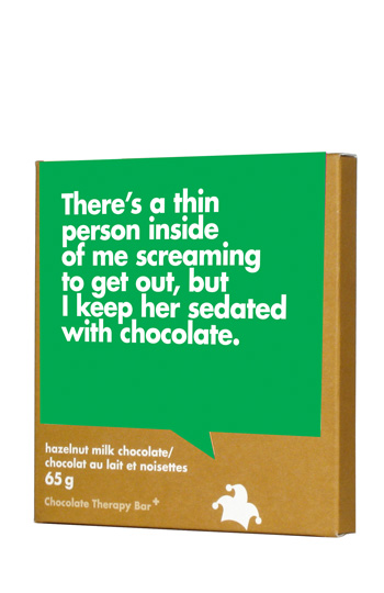 упаковка шоколада с цитатами на этикетке