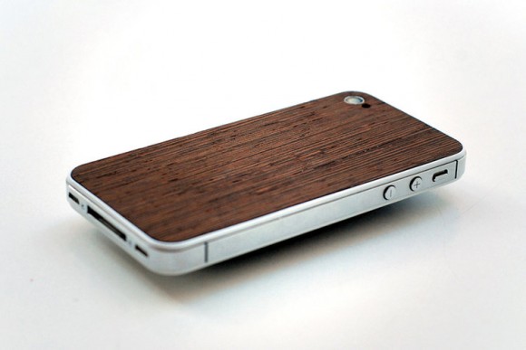 Деревянная сменная панель для iPhone